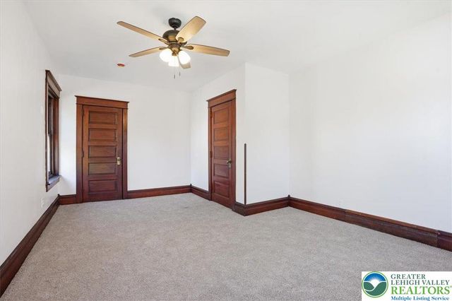 3756 West Walnut, South Whitehall Twp, PA 18104