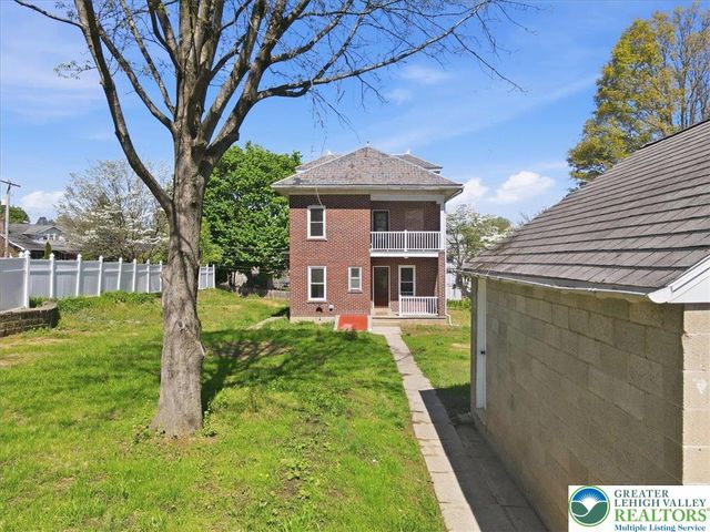 3756 West Walnut, South Whitehall Twp, PA 18104