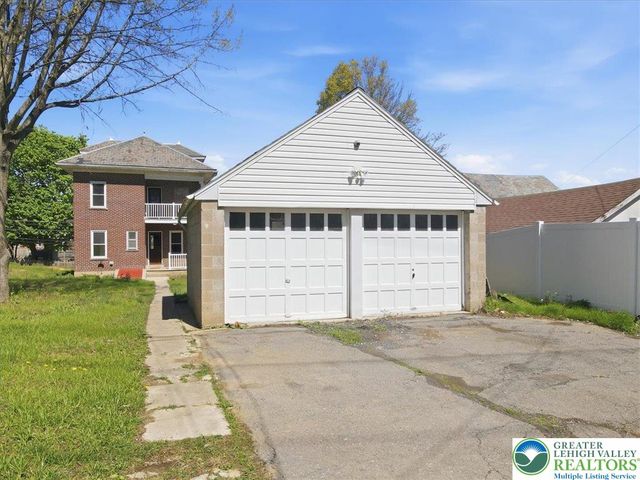 3756 West Walnut, South Whitehall Twp, PA 18104