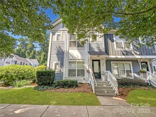 451 W Worthington Avenue, Charlotte, NC 28203