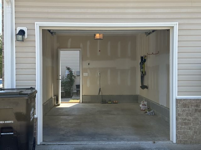 1439 Riverbrook Dr, Hermitage, TN 37076