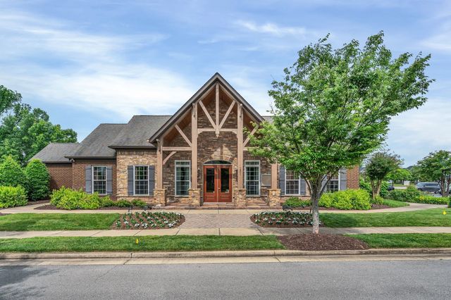 1439 Riverbrook Dr, Hermitage, TN 37076