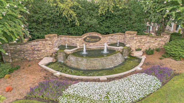 1439 Riverbrook Dr, Hermitage, TN 37076
