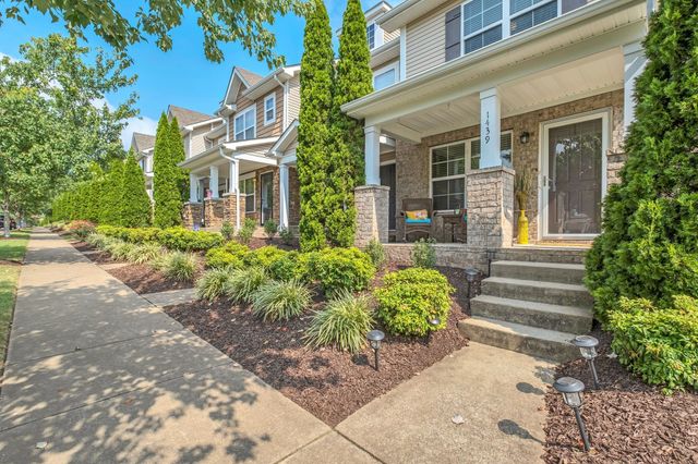1439 Riverbrook Dr, Hermitage, TN 37076