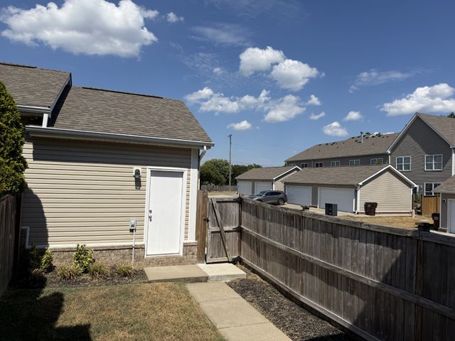 1439 Riverbrook Dr, Hermitage, TN 37076