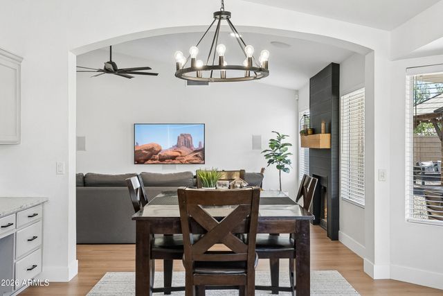 4451 W Creedance Boulevard, Glendale, AZ 85310