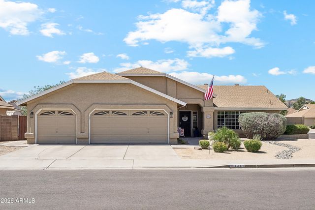 4451 W Creedance Boulevard, Glendale, AZ 85310