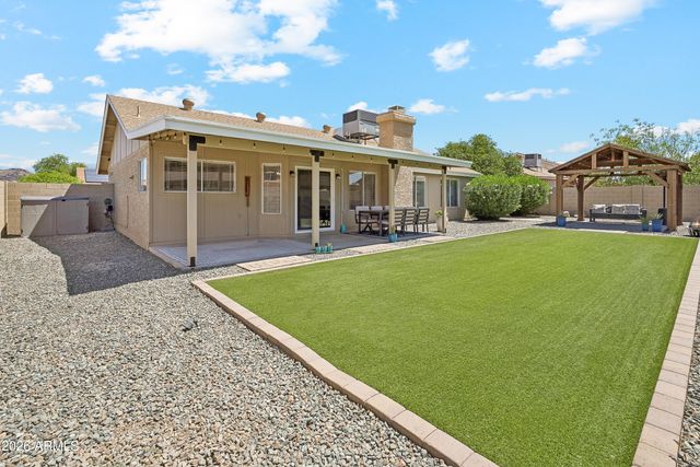 4451 W Creedance Boulevard, Glendale, AZ 85310
