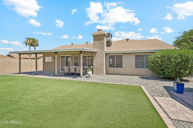 4451 W Creedance Boulevard, Glendale, AZ 85310
