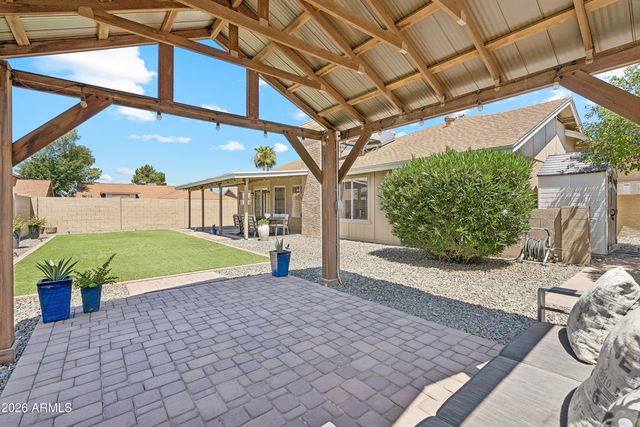 4451 W Creedance Boulevard, Glendale, AZ 85310