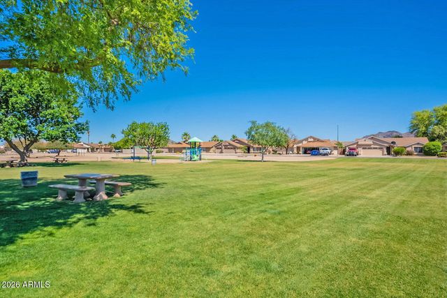 4451 W Creedance Boulevard, Glendale, AZ 85310