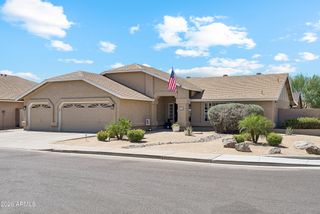 4451 W Creedance Boulevard, Glendale, AZ 85310