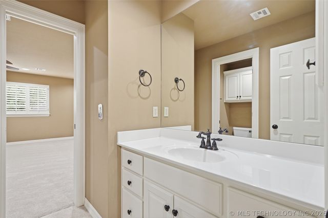 11044 S 91st East Avenue, Tulsa, OK 74133