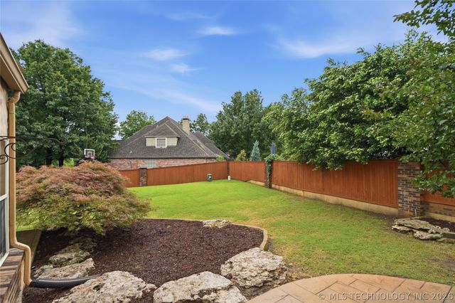 11044 S 91st East Avenue, Tulsa, OK 74133