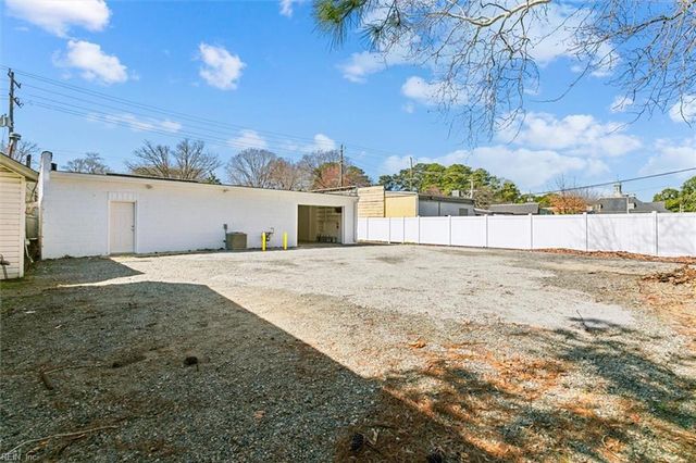 10410 Warwick BLVD, Newport News, VA 23601