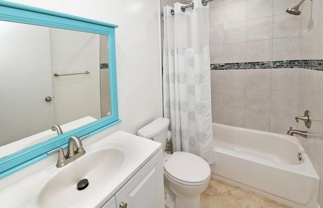 22088 Palms Way 204, Boca Raton, FL 33433