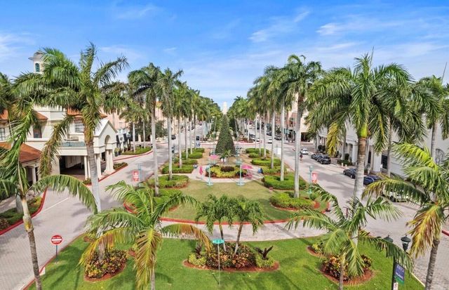 22088 Palms Way 204, Boca Raton, FL 33433