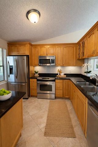 22088 Palms Way 204, Boca Raton, FL 33433