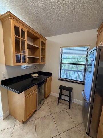 22088 Palms Way 204, Boca Raton, FL 33433