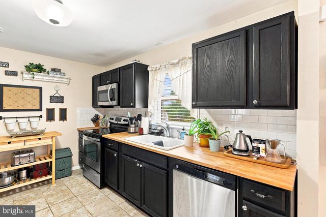 8101 SAGRAMORE RD, Baltimore, MD 21237