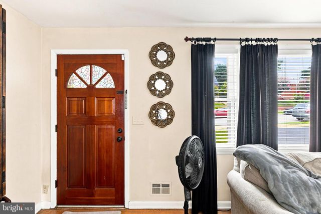 8101 SAGRAMORE RD, Baltimore, MD 21237