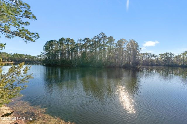 2510 BRITNEY LAKES Lane, Jacksonville, FL 32221