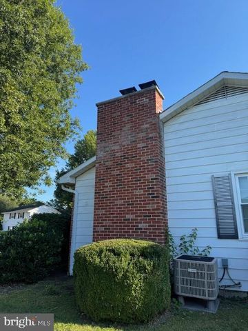 42 GRAND PKWY, Lewistown, PA 17044