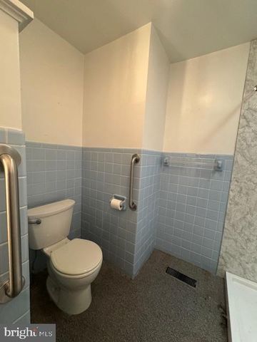 42 GRAND PKWY, Lewistown, PA 17044