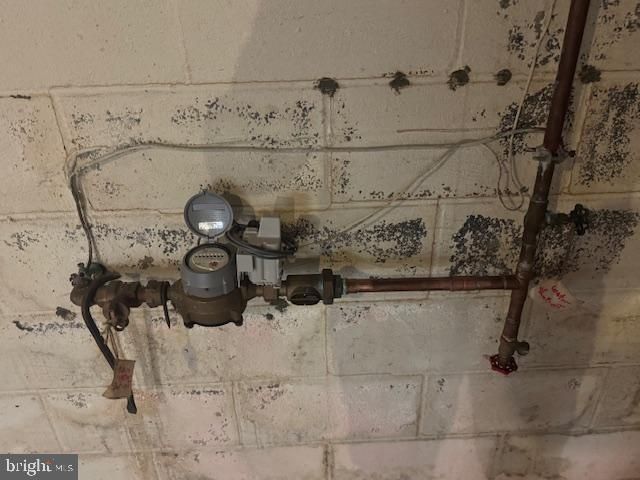 42 GRAND PKWY, Lewistown, PA 17044