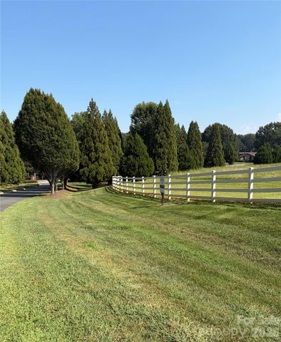 6804 Joli Cheval Lane 29B, Mint Hill, NC 28227