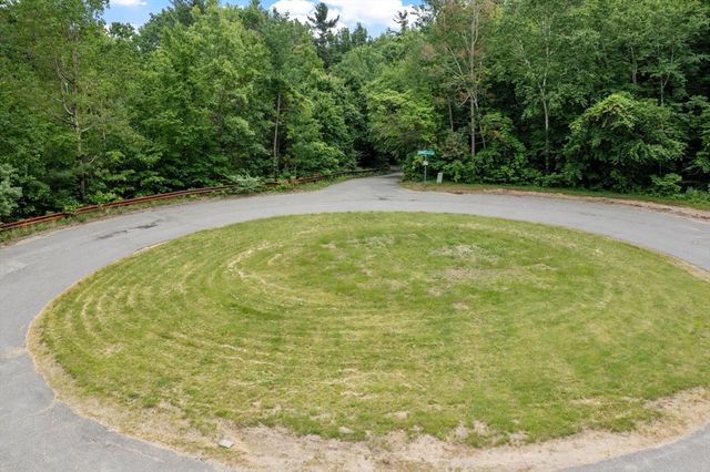 36 Country Ln, Princeton, MA 01541