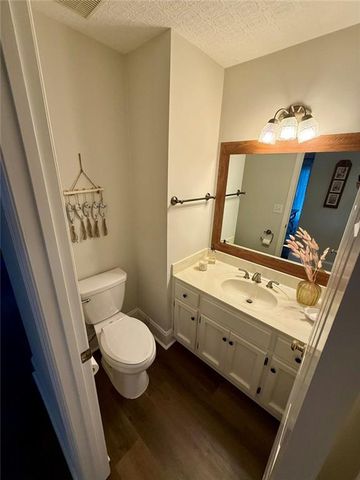 410 Emerald Parkway, Sugar Hill, GA 30518