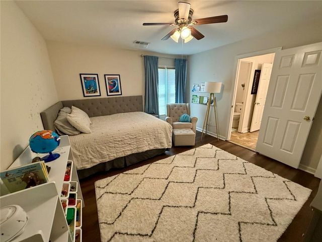 410 Emerald Parkway, Sugar Hill, GA 30518