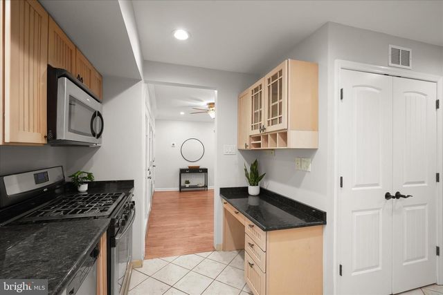 7422 AXTON ST, Springfield, VA 22151