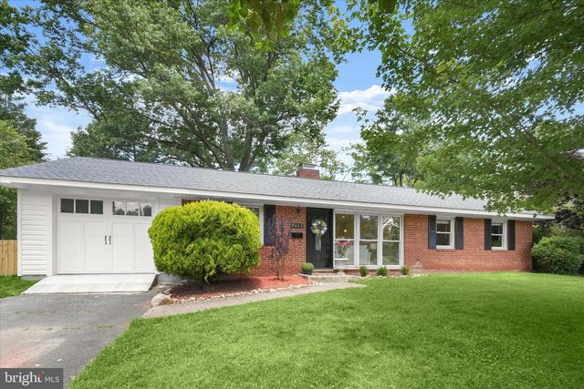 7422 AXTON ST, Springfield, VA 22151