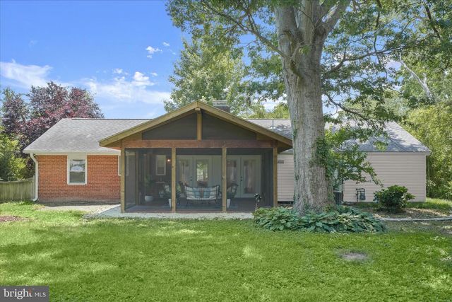 7422 AXTON ST, Springfield, VA 22151