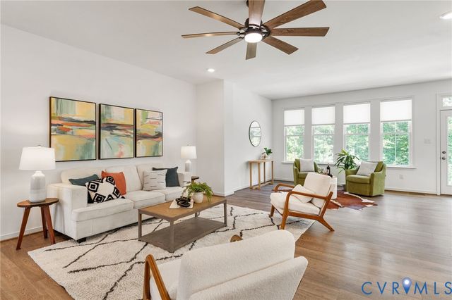8321 Roden Dr, Mechanicsville, VA 23111