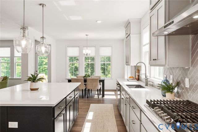 8321 Roden Dr, Mechanicsville, VA 23111