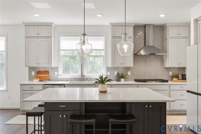 8321 Roden Dr, Mechanicsville, VA 23111