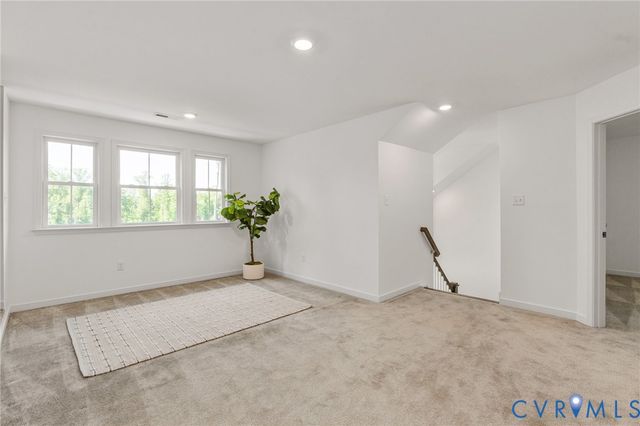 8321 Roden Dr, Mechanicsville, VA 23111