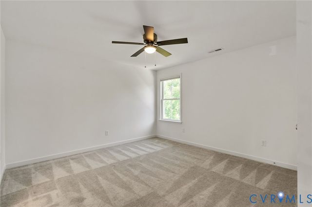 8321 Roden Dr, Mechanicsville, VA 23111