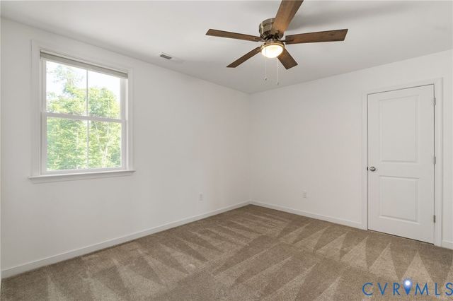 8321 Roden Dr, Mechanicsville, VA 23111
