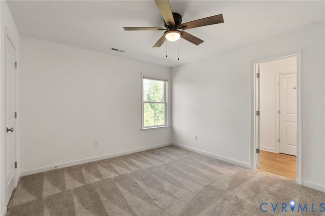8321 Roden Dr, Mechanicsville, VA 23111
