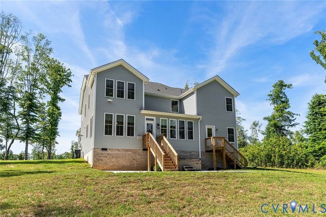 8321 Roden Dr, Mechanicsville, VA 23111