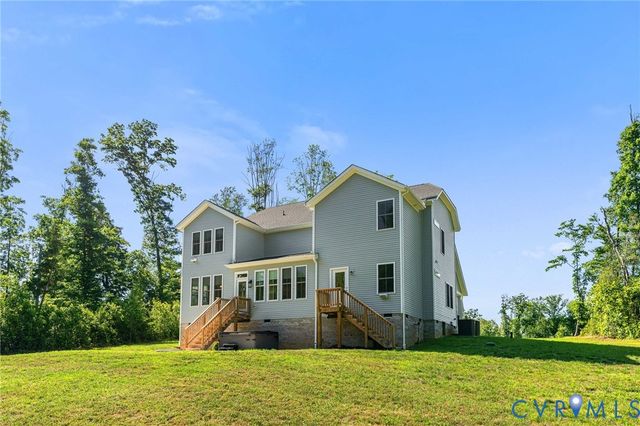 8321 Roden Dr, Mechanicsville, VA 23111