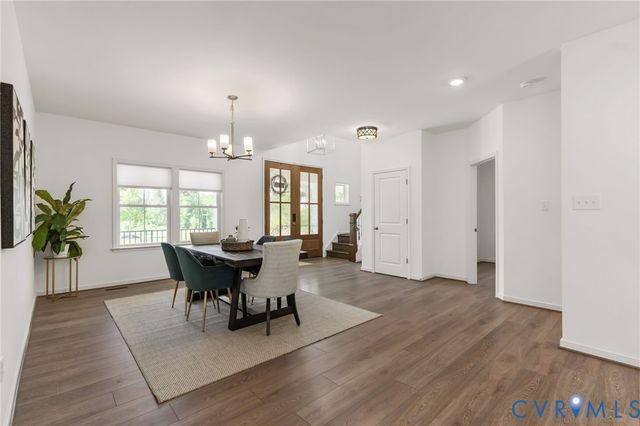 8321 Roden Dr, Mechanicsville, VA 23111
