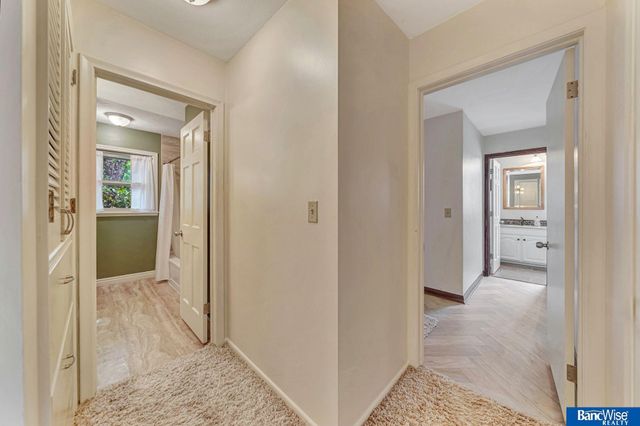 5815 Saint Paul Avenue, Lincoln, NE 68507