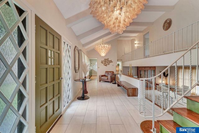 5815 Saint Paul Avenue, Lincoln, NE 68507