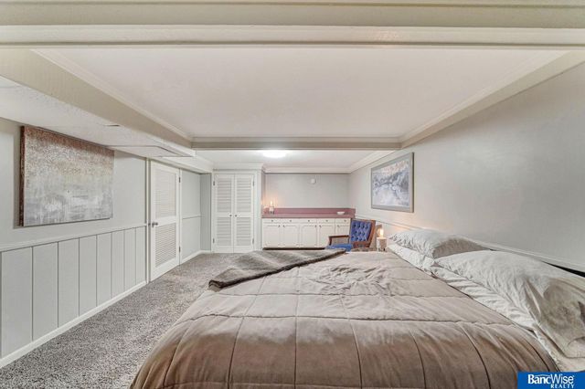 5815 Saint Paul Avenue, Lincoln, NE 68507