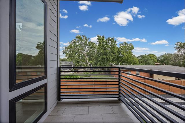 100 W Odell ST 3, Austin, TX 78752